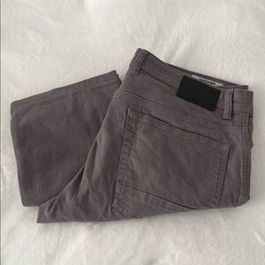 101. *NWOT* Buffalo David Bitton Men's Slim Straight Gray Jeans (34x30)